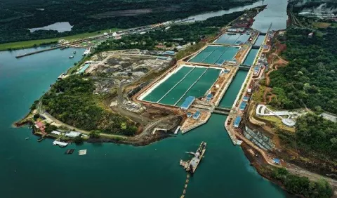 ACP no evalúa un cuarto juego de esclusas del Canal de Panamá