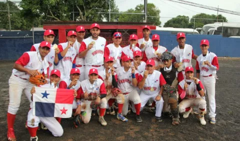 Panamá con oro en el béisbol