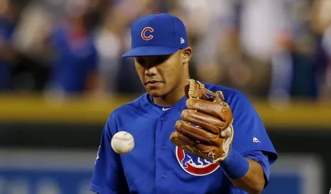 Russell, en líos por 'golpear' a su ex