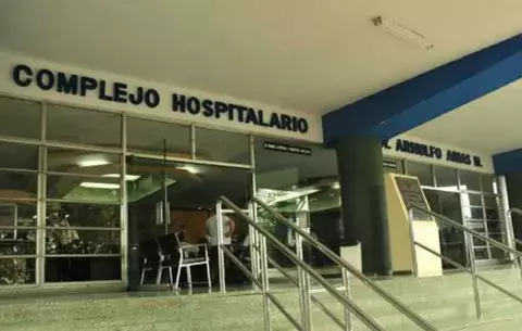 Renuncia administrador de la CSS por presuntas irregularidades en compra de insumos