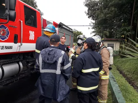 Derrame de químico en el IDIAP en David