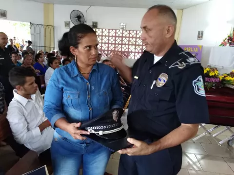 Despiden con honores  a policía que falleció en accidente en Chiriquí
