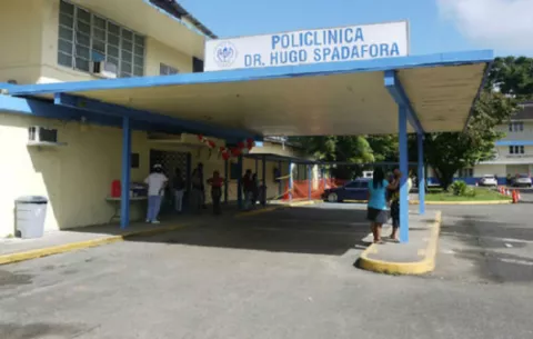 Luego de 34 horas reabren el cuarto de urgencia de Policlínica en Colón
