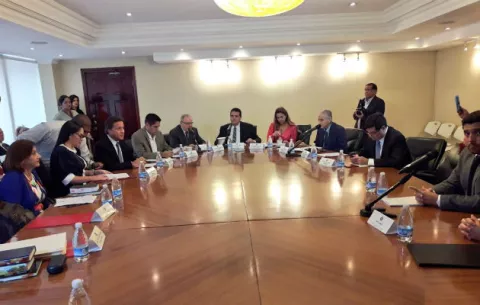 Comisión de Credenciales suspende nombramiento de Diego Ferrer en el FAP