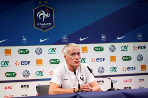 Deschamps decepcionado por no ver a un francés entre los mejores del mundo