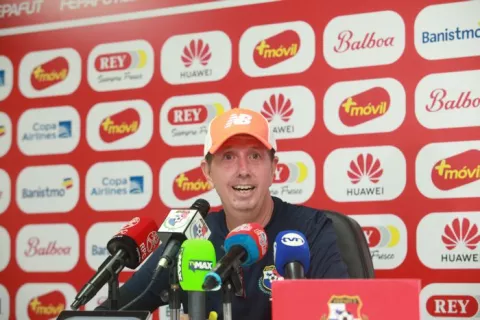 Gavilán Gómez tiene las puertas abiertas en la selección de Gary Stempel