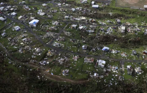 Trump cuestiona sin pruebas la cifra de muertos por el huracán en Puerto Rico
