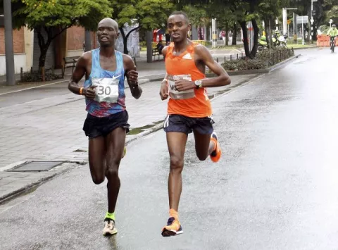 Atropellan a competidor keniano durante la Maratón de Medellín