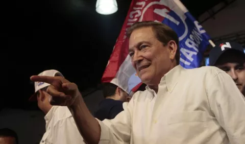 Laurentino Cortizo es el candidato del PRD para la presidencia 
