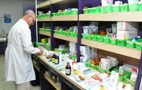CSS aclara que no hay instrucción de retirar medicamentos