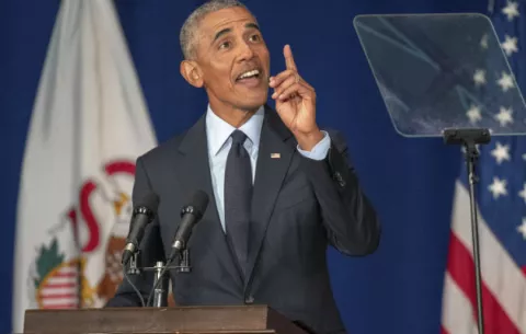 Trump ironiza sobre el discurso de Obama: "Me quedé dormido"