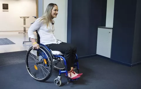 Bicampeona que quedó parapléjica se muestra al mundo: 'Quiero regresar a la vida'