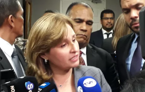 Procuradora Kenia Porcell no descarta investigar a su exjefe Rolando López 