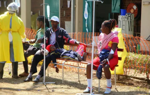 Brote de cólera en Zimbabue acaba con la vida de 25 personas