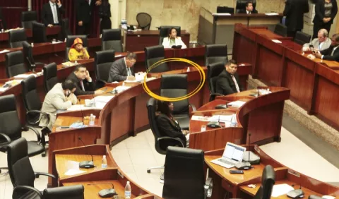 Contraloría frustra el intento de pago a Arquesio Arias sin laborar en la Asamblea Nacional
