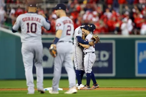 Astros buscarán empatar la serie ante Nacionales