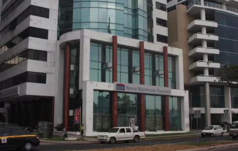 Banco Hipotecario reestructura $528 mil en concepto de pago de hipoteca