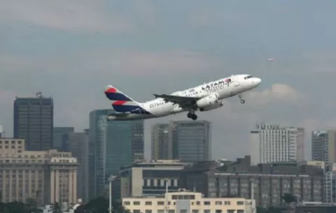 Brasil promueve política de cielos abiertos para atraer aerolíneas foráneas