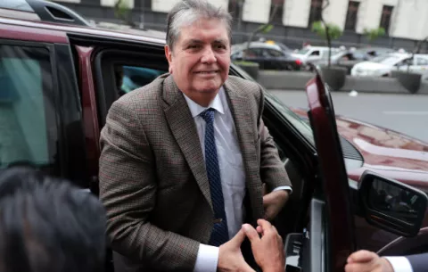 Líderes peruanos, entre la corrupción y el caos