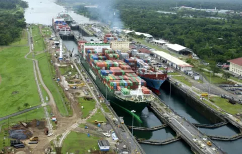 Desalinización, opción que estudia el Canal de Panamá para enfrentar el problema del agua