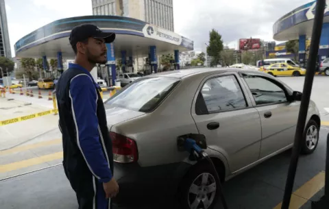 Las tarifas de los combustibles y el transporte vuelven a los valores anteriores a las protestas