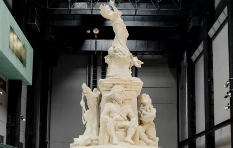 Obra de Kara Walker, critica al imperialismo y a Britania