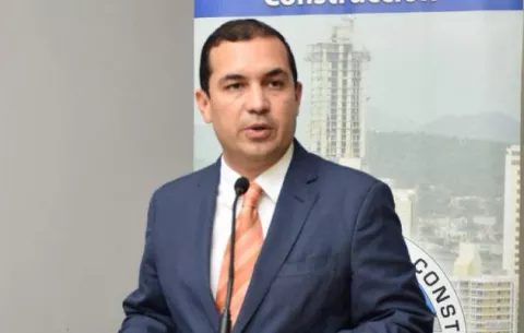 Gobierno designa a Héctor Ortega como director del Metro de Panamá, en reemplazo de Roberto Roy