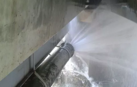Varios sectores de la capital sin agua hasta después de las 6:00 de la tarde