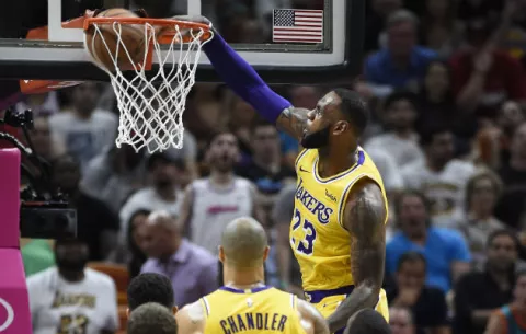   Raptors defenderán el título,  pero Clippers parten como favoritos en inicio de la NBA