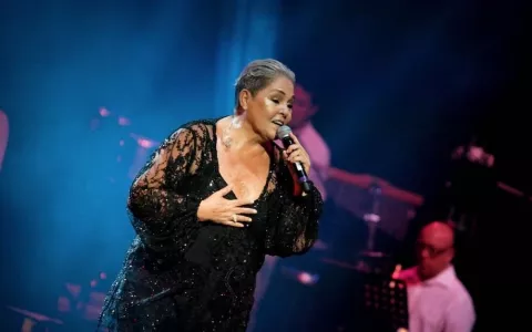 Lupita D’Alessio sorprende al confesar que tuvo encuentros con otras mujeres