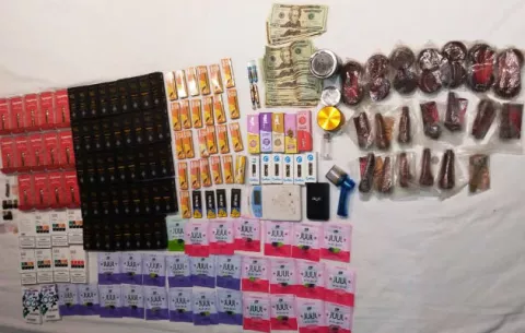 Desarticulan red que distribuía cigarrillos electrónicos con marihuana líquida