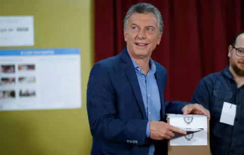 Mauricio Macri afirma que en esta elección "histórica" se juega el futuro de Argentina