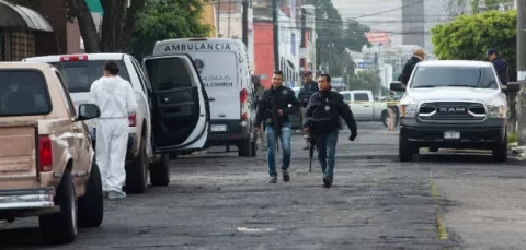 Mueren 13 personas por enfrentamientos del narcotráfico en el oeste de México