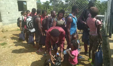 Migrantes de La Peñita de Darién  podrían ser reubicados
