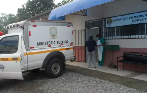 Cadáver lleva más de un año sin identificar en la morgue de David