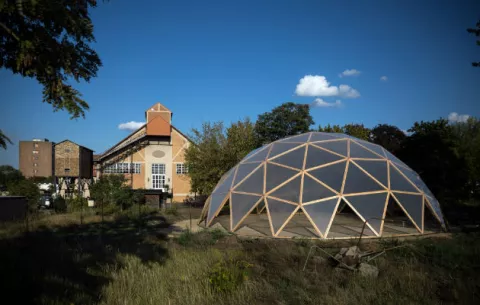 Planta de carbón abandonada es convertida en un museo contemporáneo 