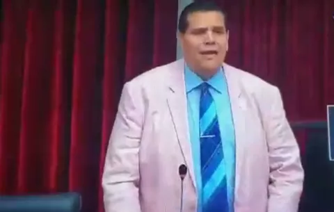 Gremios deploran insultos contra medios de comunicación social y periodistas en la Asamblea Nacional 