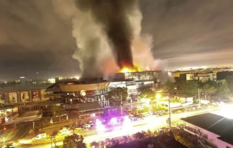 Al menos 5 muertos por terremoto de 6,4 en el sur de Filipinas