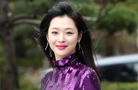 Despiden a Sulli, estrella del 'K-pop'