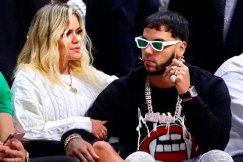 Anuel AA aclara rumores sobre infidelidad a Karol G