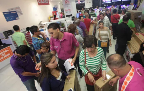 Comerciantes están satisfechos con ventas durante el Black Friday