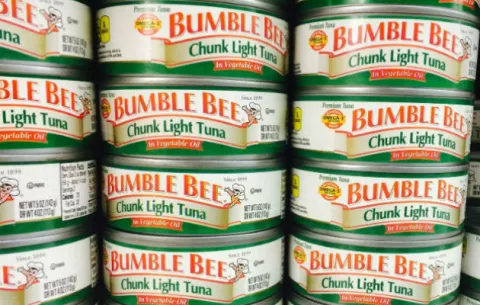 Bumble Bee  Foods se declara en bancarrota y acepta vender por $925 millones