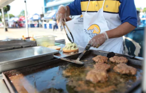ATP anuncia periodo de inscripción para puestos de venta de comida para los carnavales 2020