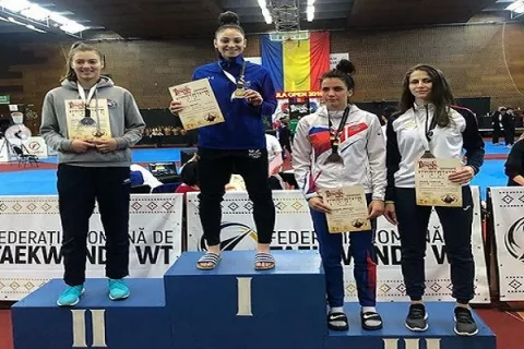Carolena Cartens gana medalla de oro en Rumania