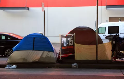 La indigencia cada vez es una brecha más amplia entre ricos y pobres