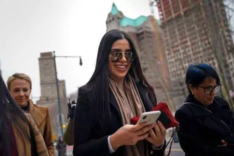 Esposa de "El Chapo" Guzmán estará en un 'reality show'
