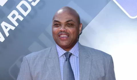 Exastro de la NBA se disculpa por decir que golpearía a una reportera