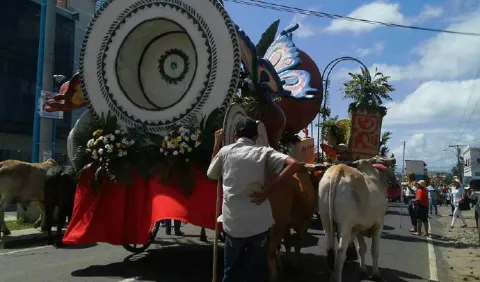 Chorreranos y santeños,  mezcla de raíces y cultura