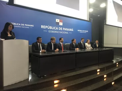 Laurentino Cortizo informó que designará una persona con carácter en reemplazo de Kenia Porcell