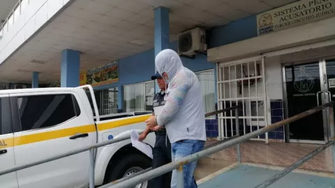 Juez de Garantías ordena detención de cubano por estafa y clonación de tarjetas